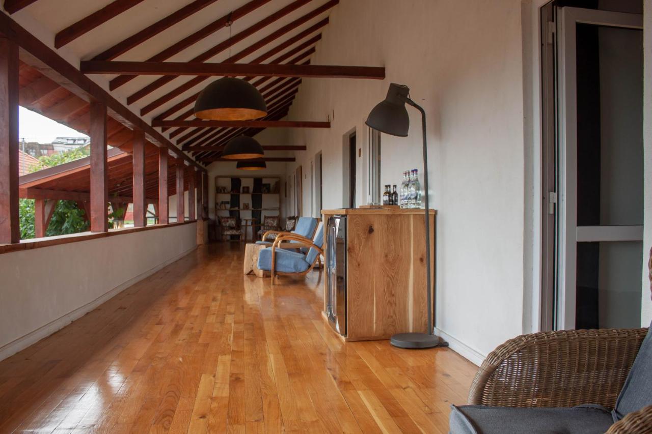Elma Guesthouse Alba Iulia Exteriör bild