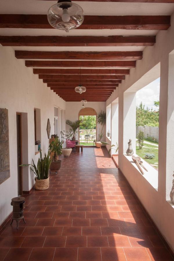 Elma Guesthouse Alba Iulia Exteriör bild